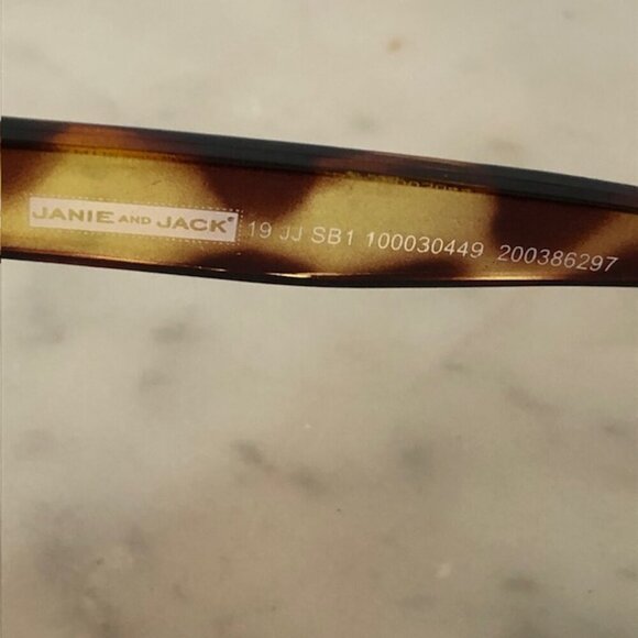 JANIE AND JACK Tortoise Cat Eye Variegated Sunglasses - Picture 8 of 16